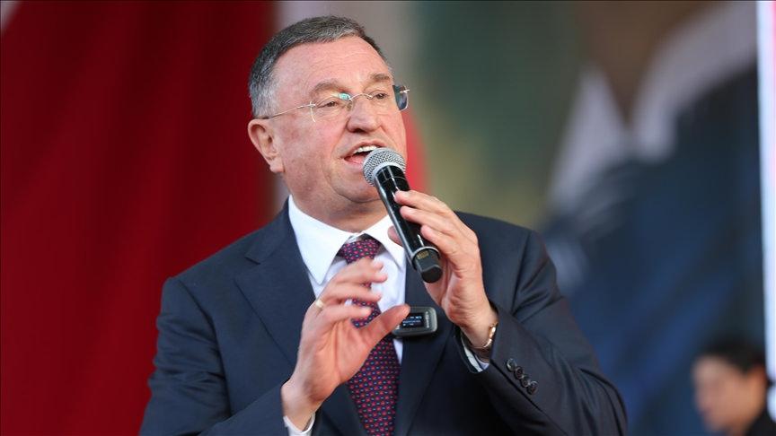 Lütfü Savaş