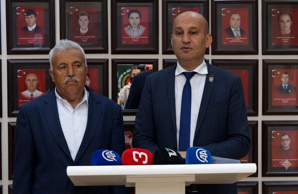 Yahya Avşan ve Türkiye Harp Malulü Gaziler Şehit Dul ve Yetimleri Derneği Afyonkarahisar Şube Başkanı İsmail Kumartaşlı
