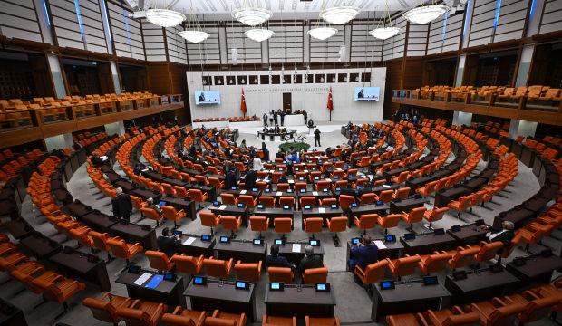 Meclis'te sandalye hesabı değişti: AK Parti kazandı, CHP d&uuml;şt&uuml;! İşte son durum