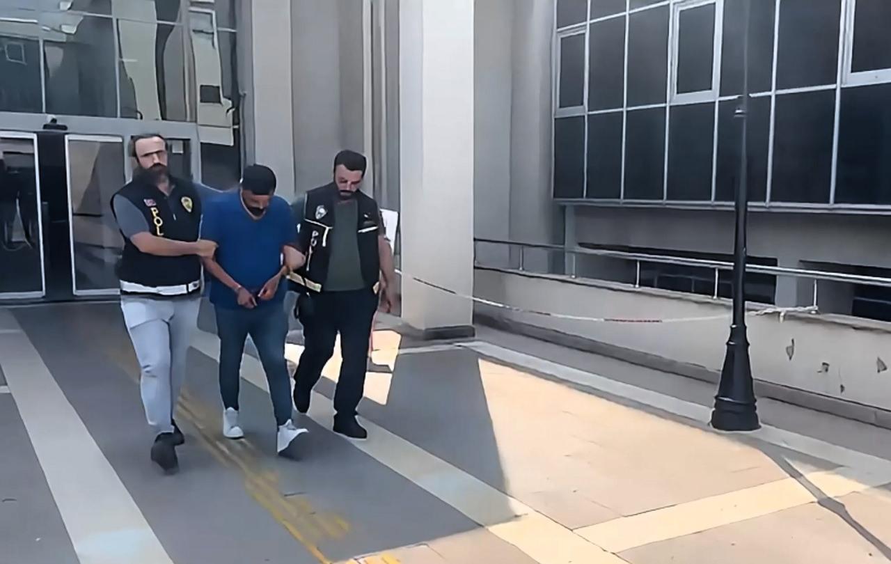 Ökkeş Gök (47)
