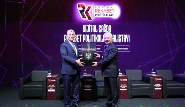 Yapay zeka ekonomiyi k&ouml;kten değiştirecek: 2032 yılı i&ccedil;in &ouml;ng&ouml;r&uuml;len rakam ortaya &ccedil;ıktı!