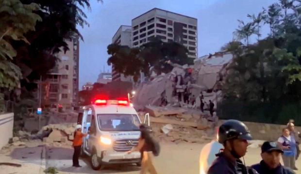 Venezuela'yı peş peşe vuran iki yıkıcı deprem kameralara b&ouml;yle yansıdı