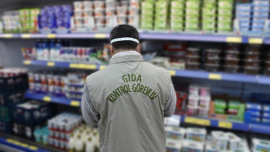 Arı görmemiş bal, boyalı çay, tavuklu dana sucuk: Bakanlık'tan yeni taklit tağşiş listesi