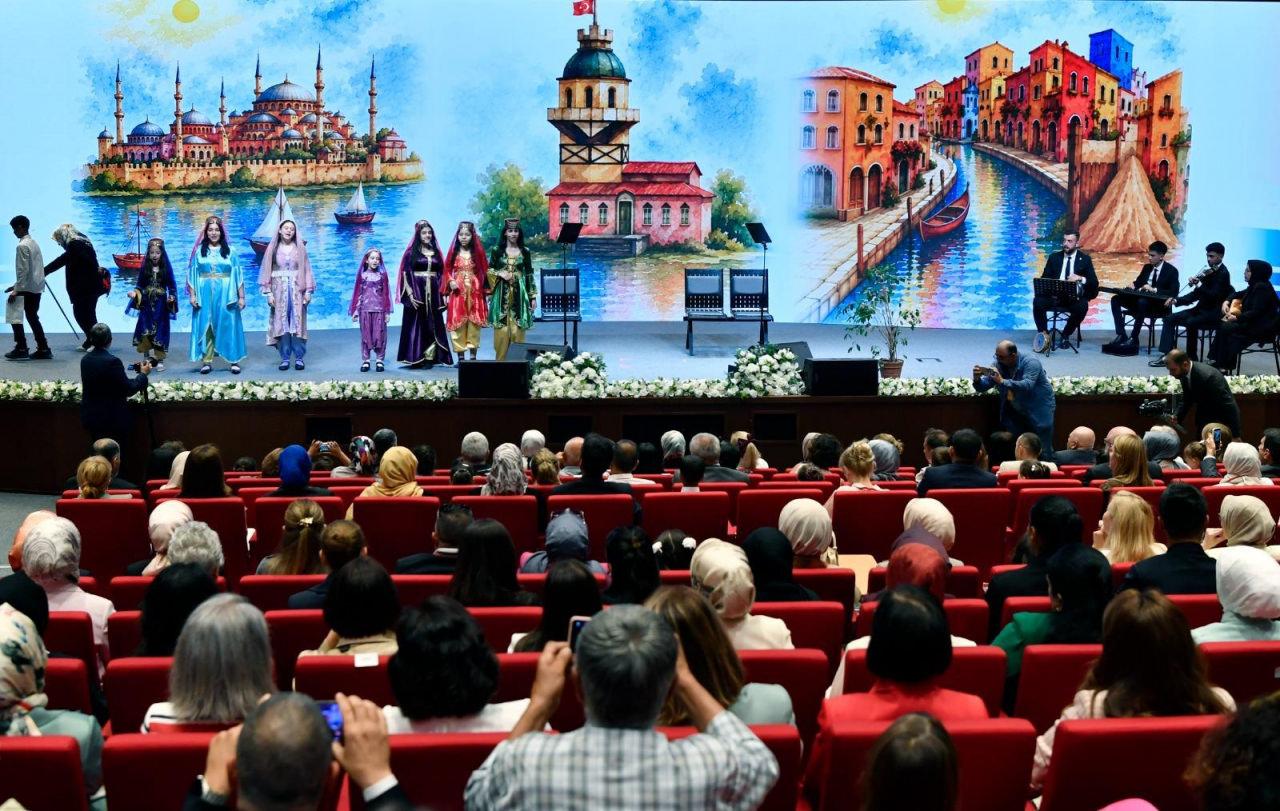 Bakan Göktaş açıkladı: On bir bini aşkın çocuk koruyucu aile şefkatiyle büyüyor