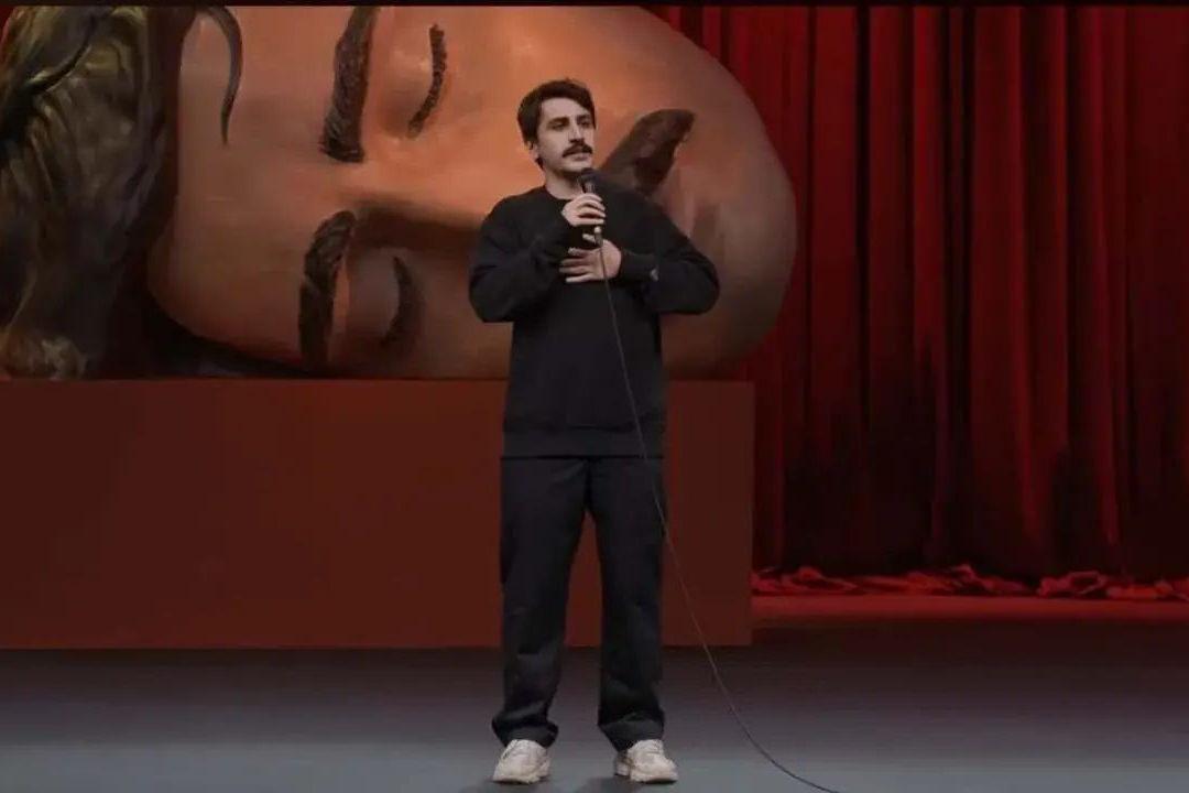 Komedyen Deniz Göktaş