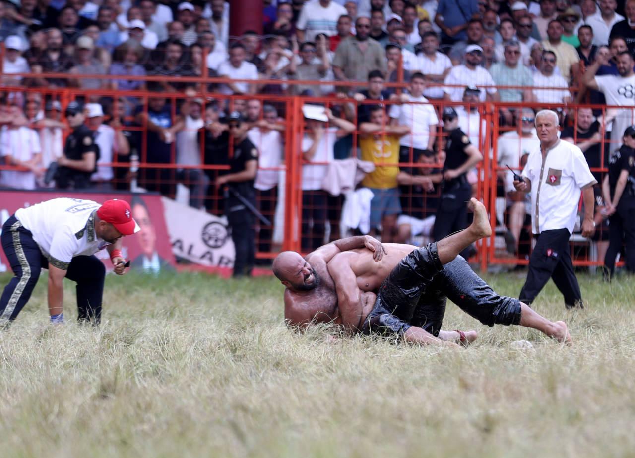Son şampiyon Orhan Okulu'nun geçen seneki finalist Feyzullah Aktürk'e yenildiği o an