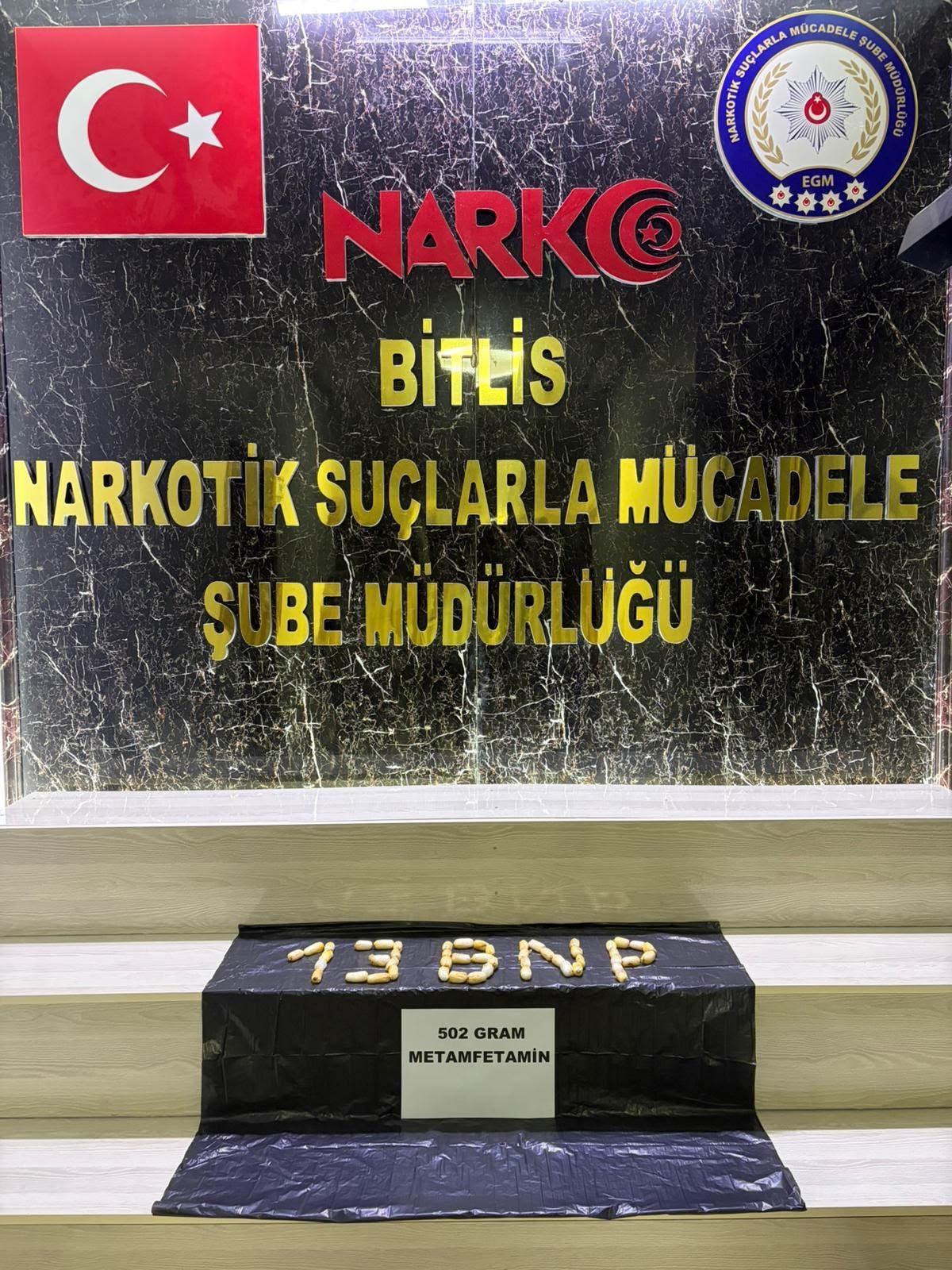 Ele geçirilen uyuşturucu maddeler. 