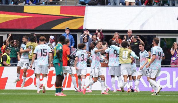 Herkes bitti derken 2-0'dan d&ouml;n&uuml;p tarih yazdılar! Zafer 120+5'te geldi