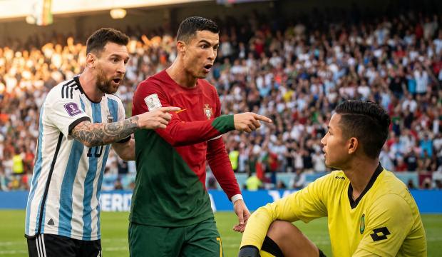 D&uuml;nyanın en zengin futbolcuları a&ccedil;ıklandı! Ronaldo ve Messi'yi 23'e katladı!