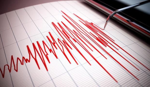 D&uuml;nya Kupası'nın oynandığı Meksika'da 6,0 b&uuml;y&uuml;kl&uuml;ğ&uuml;nde şiddetli deprem!