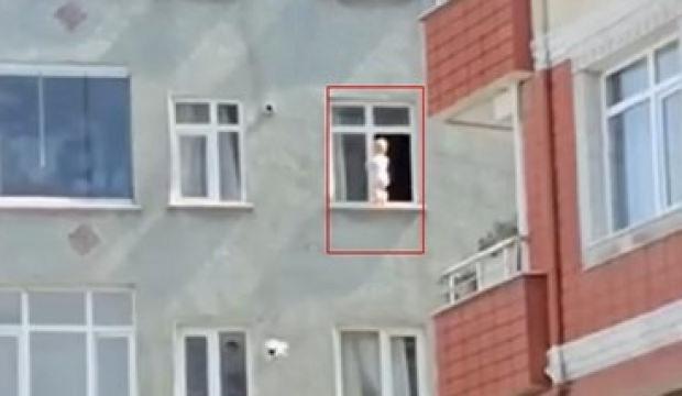 Esenler'de pencereye &ccedil;ıkan bebek y&uuml;rekleri ağza getirdi