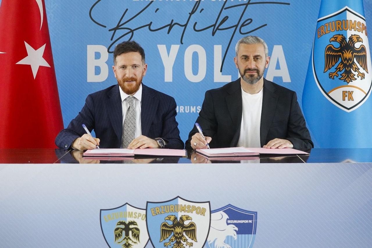 Erzurumspor FK Başkanı Ahmet Dal ve teknik direktör Serkan Özbalta