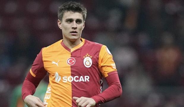 Galatasaray'ın T&uuml;rk futbolcusu Milli Takım kararını verdi! İşte formasını giyeceği &uuml;lke