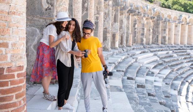 Gen&ccedil;lere &uuml;cretsiz M&uuml;zekart d&ouml;nemi başladı! İşte başvuru şartları