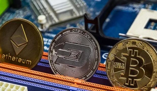 Kripto para piyasasında deprem! Bitcoin neden d&uuml;ş&uuml;yor?