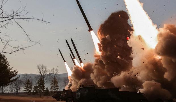 NATO &uuml;lkesinden son dakika a&ccedil;ıklama! Trump'a bomba yanıt! N&uuml;kleer silah konuşlandırılacak
