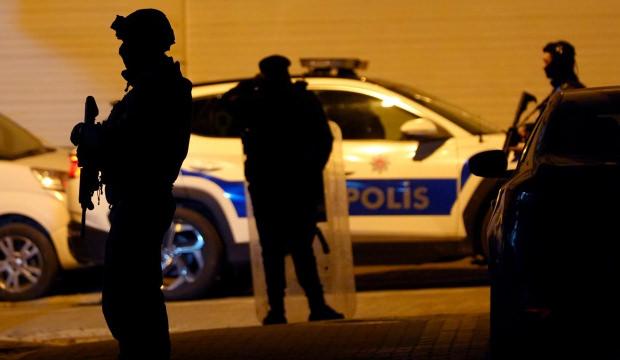 Manisa'da su&ccedil; &ouml;rg&uuml;t&uuml;ne şafak darbesi: Yağma &ccedil;etesi &ccedil;&ouml;kertildi!