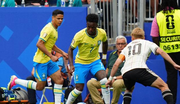D&uuml;nya Kupası'nda Brezilya'dan 90+6'da samba! Son 16 biletini Martinelli kesti