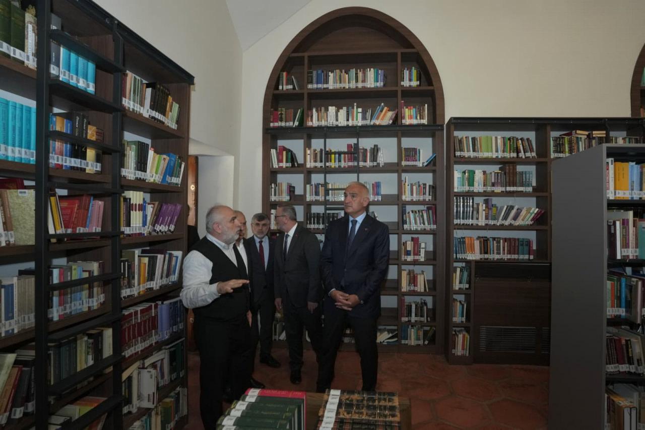 Medeniyet mirası masada: Bakan Ersoy'dan bilim tarihçisi Fazlıoğlu'na ziyaret
