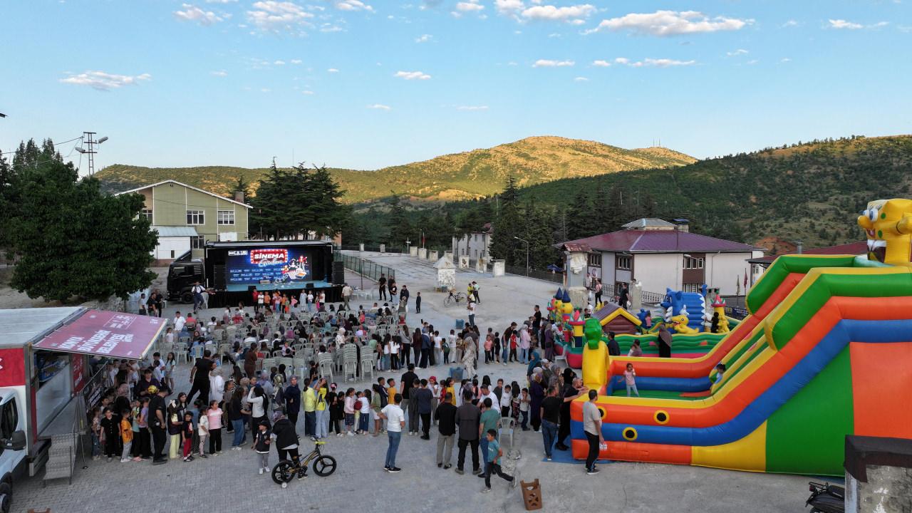 Konya Sinema Günleri ve Çocuk Şenliği devam ediyor.