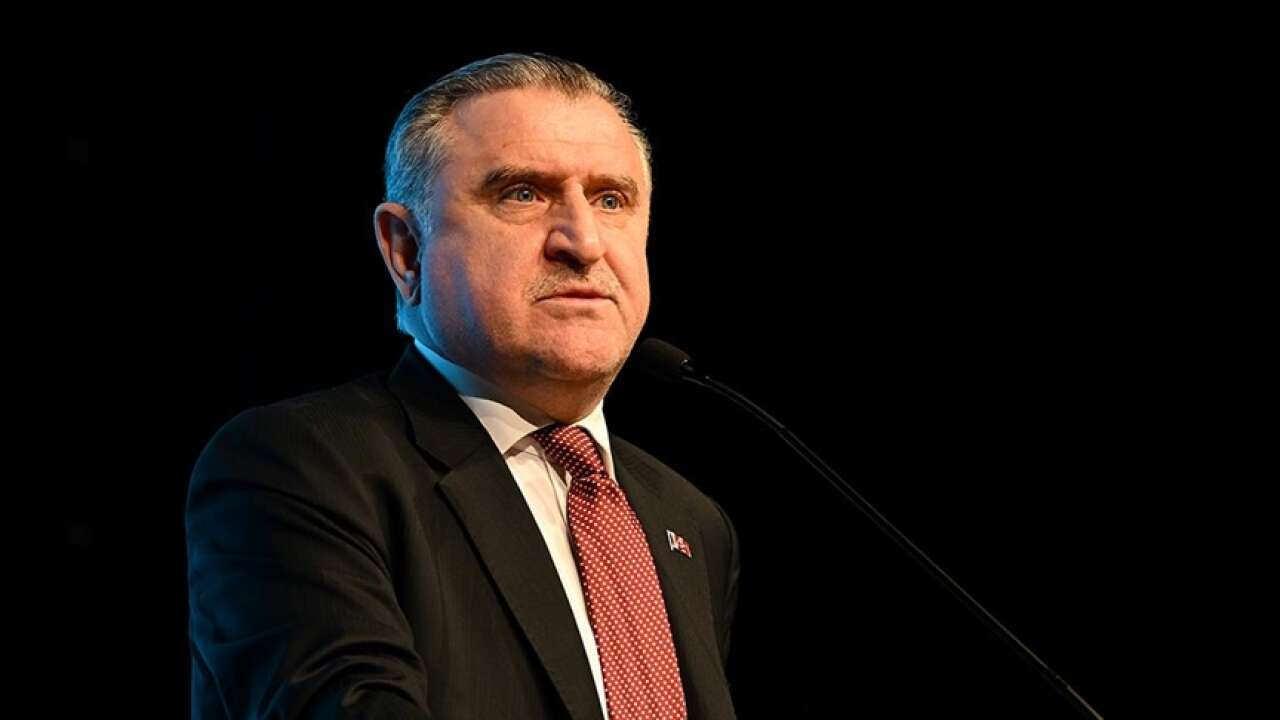 Gençlik ve Spor Bakanı Osman Aşkın Bak