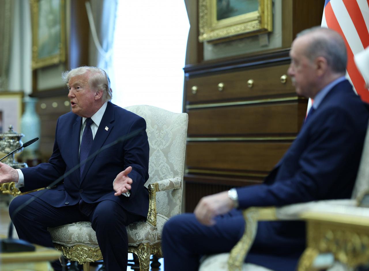 Erdoğan ve Trump, tören sonrası basın mensuplarının sorularını yanıtladı.