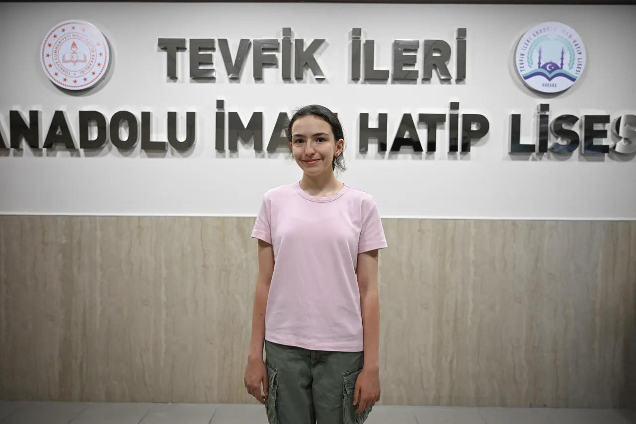 Zeynep Çabuk