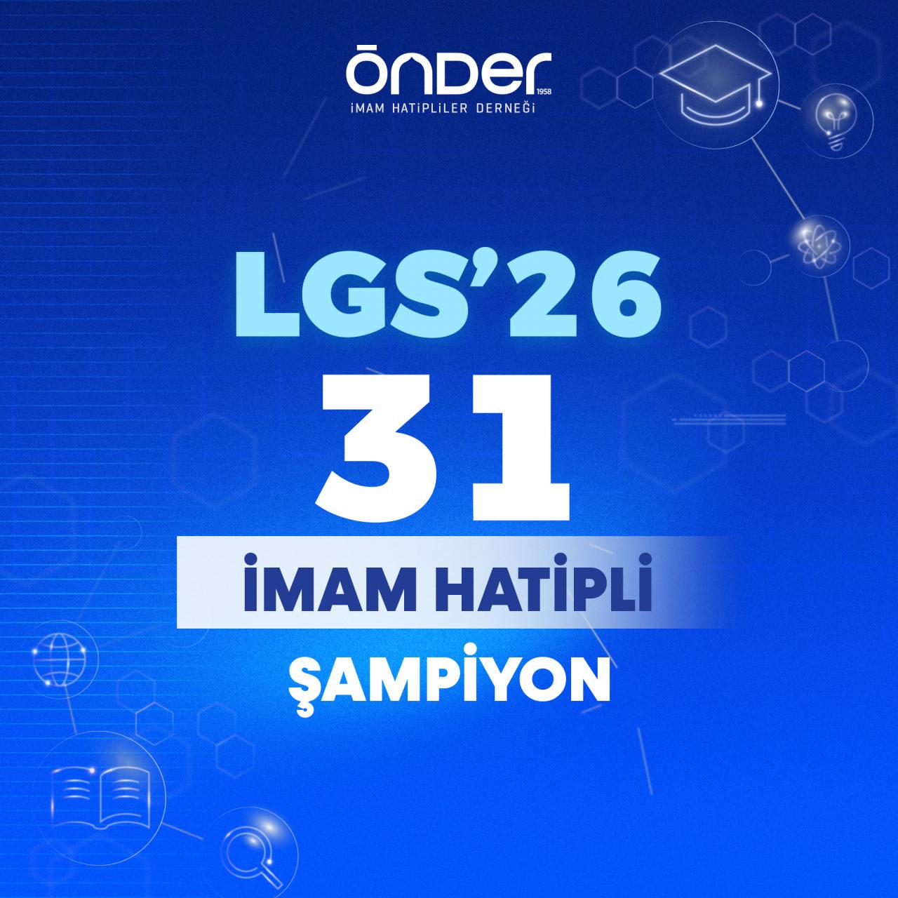 LGS'de tam puan alan imam hatip öğrencileri başarılarını kutluyor