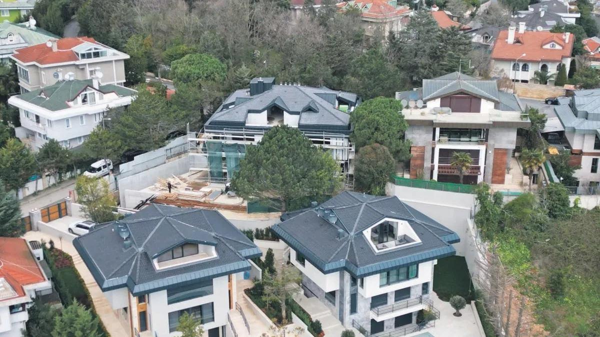 Adı geçen villalar