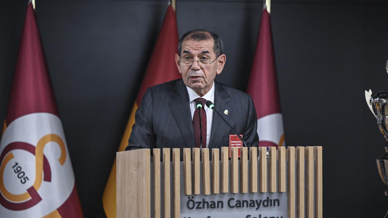 Dursun Özbek taraftarlara transfer müjdesi!