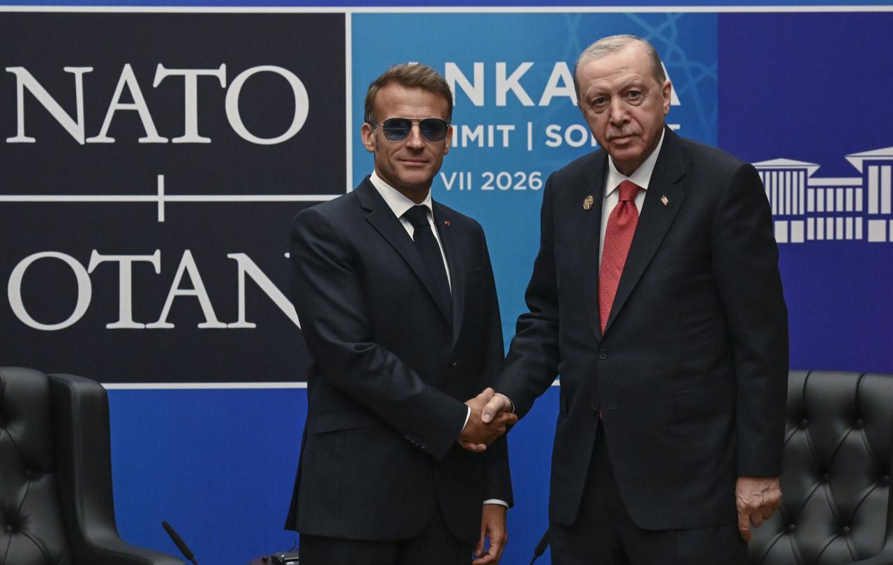 Cumhurbaşkanı Erdoğan ile Macron bir araya geldi