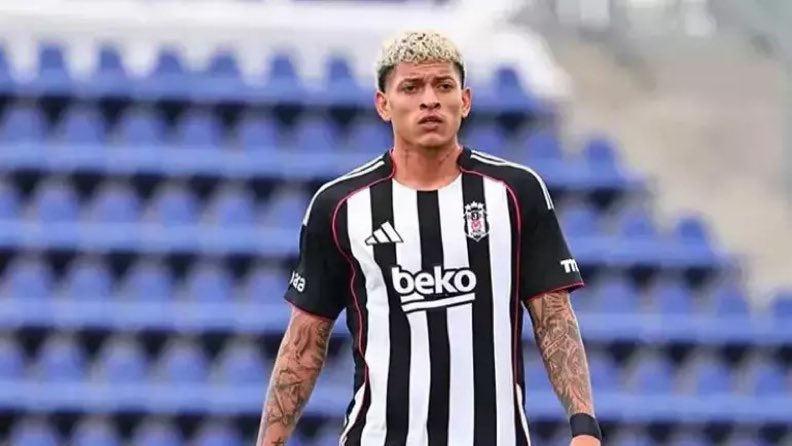 Elan Ricardo