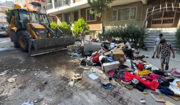 Cezaevinde olduğu i&ccedil;in 7 aydır kira &ouml;deyemedi, ev sahibi eşyaları sokağa attı