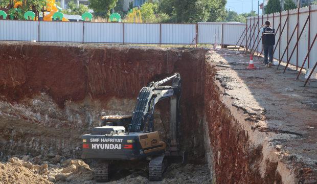 Denizli'de feci &ouml;l&uuml;m: Kep&ccedil;e operat&ouml;r&uuml; g&ouml;&ccedil;&uuml;k altında kaldı!