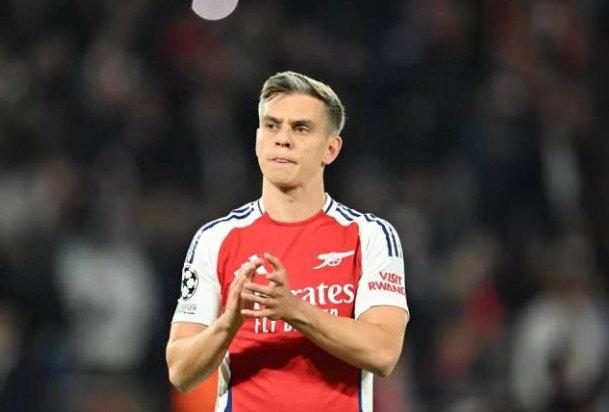 Arsenal futbolcusu Leandro Trossard