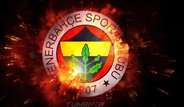 Fenerbah&ccedil;e forvet transferini a&ccedil;ıkladı!