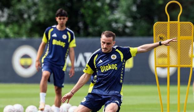 Fenerbah&ccedil;e yeni sezon hazırlıklarına g&uuml;nde &ccedil;ift antrenmanla devam ediyor