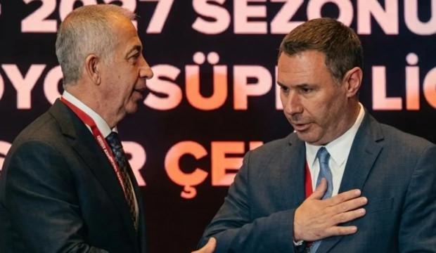 Fikst&uuml;r &ccedil;ekiminde gergin anlar! Uzatılan el havada kaldı...