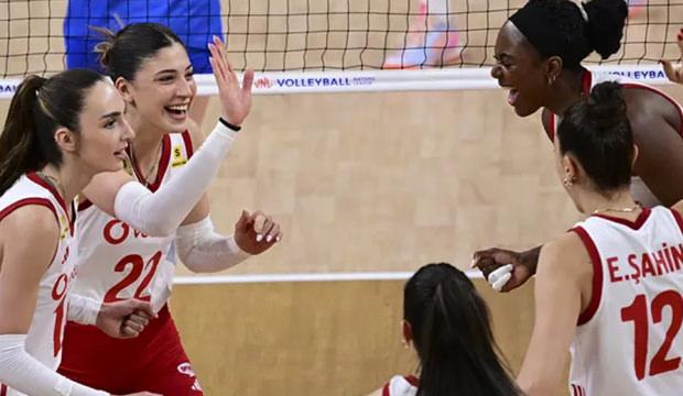 Filenin Sultanları Tayland'ı geriden gelerek devirdi!
