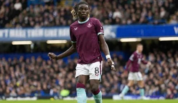 Galatasaray'dan İngiliz ekibine 26 milyon Euro'luk dev teklif