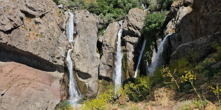 Kato Dağı eteklerinde doğanın mucizesi: Mar&icirc;n&uuml;s Şelalesi