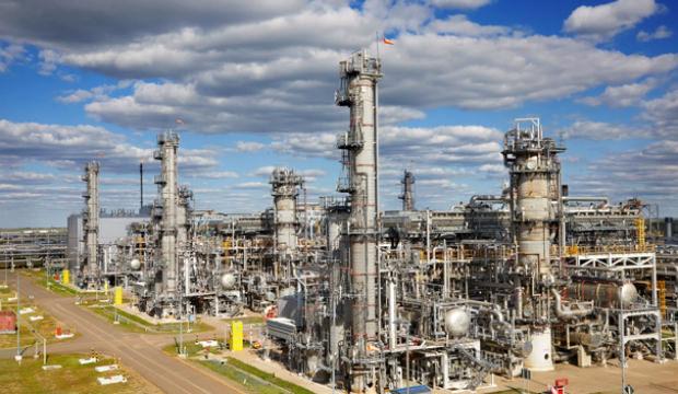 Kazakistan'dan dev atılım: 30 petrol sahası alıyor!