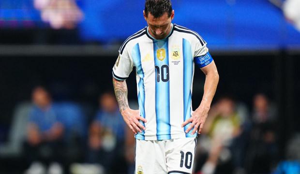 Messi D&uuml;nya Kupası'nda tarihe ge&ccedil;ti! Bu kez ka&ccedil;ırma rekoru kırdı