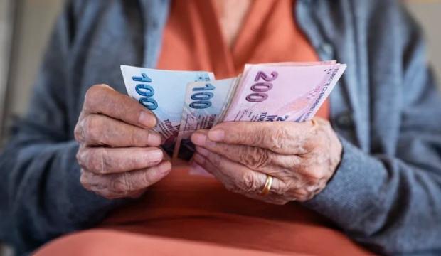 Milyonlarca emekliyi ilgilendiriyor! Temmuz zammı ek &ouml;demeleri de artırdı