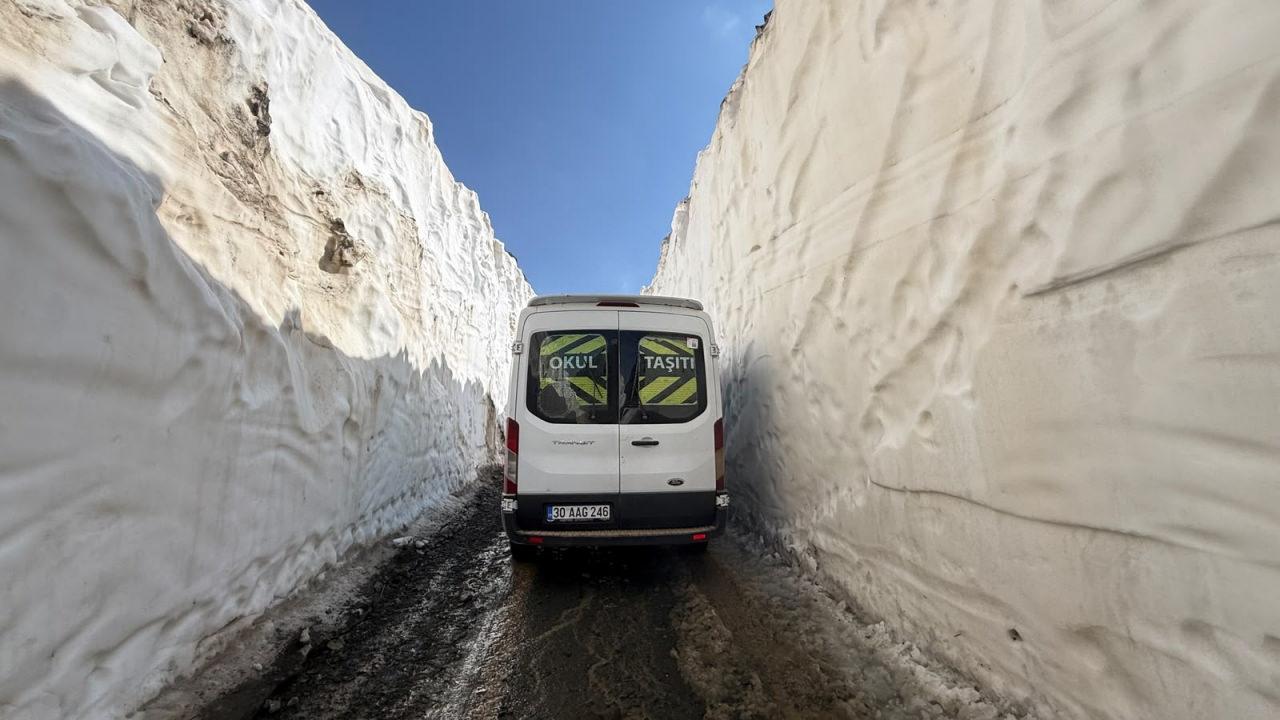 17 kilometrelik yolun 16 kilometresi ulaşıma açıldı.