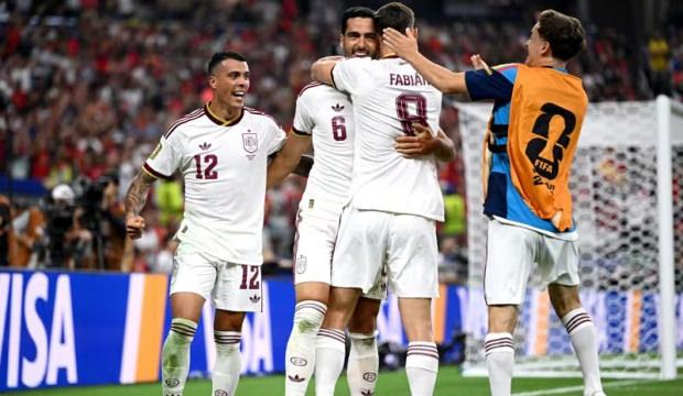 Ronaldo'lu Portekiz'den 90+1'de dramatik veda! İspanya &ccedil;eyrek finalde