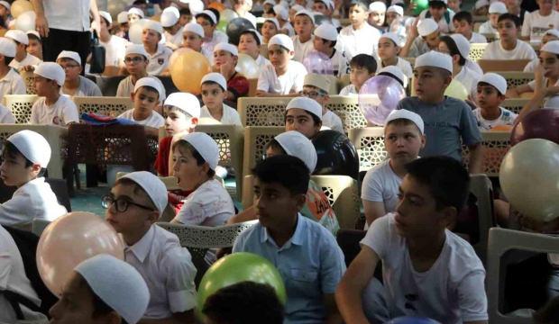 Yaz Kur'an kursları a&ccedil;ıldı: Camiler &ccedil;ocukların sesleriyle yankılandı