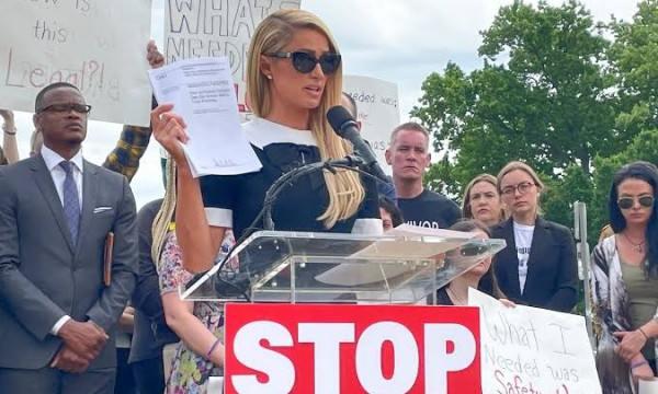 Yıllarca m&uuml;cadele vermişti: Paris Hilton'un istismara uğradığı yuva kapatıldı!