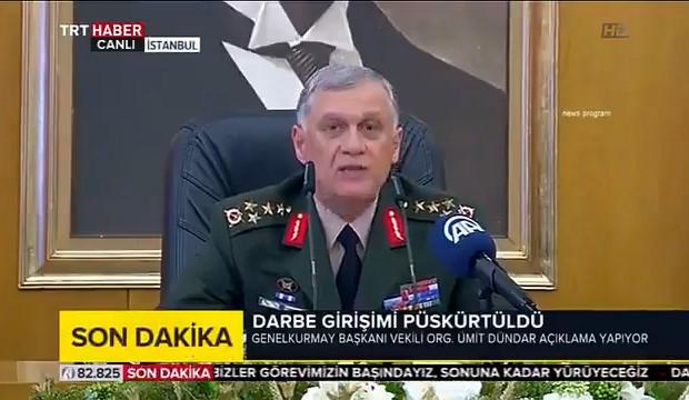 1. Ordu Komutanı Orgeneral &Uuml;mit D&uuml;ndar darbeyi bozguna uğrattığı anlar