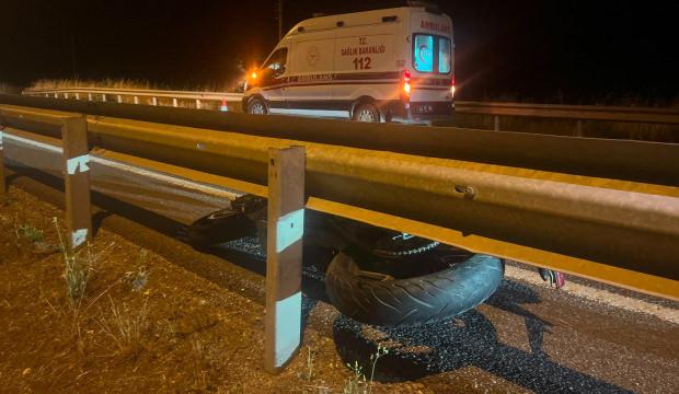 22 yaşındaki Mustafa, motosiklet kazasında &ouml;ld&uuml;